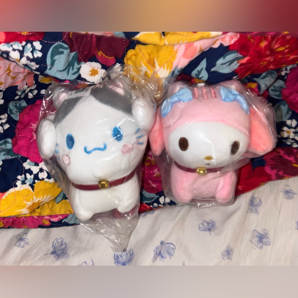 Sanrio bundle! - Picture 2 of 3